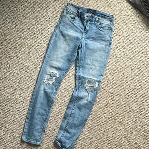 Lucky Brand women’s skinny jeans